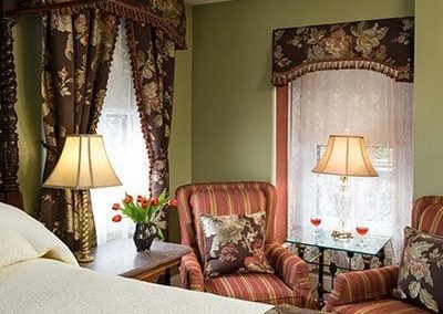 Queen Victoria Packages Image- Bedroom