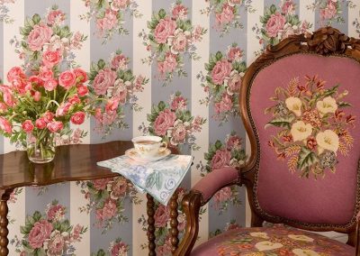 LILLIE LANGTRY ROOM - Queen Victoria Bed and Breakfast